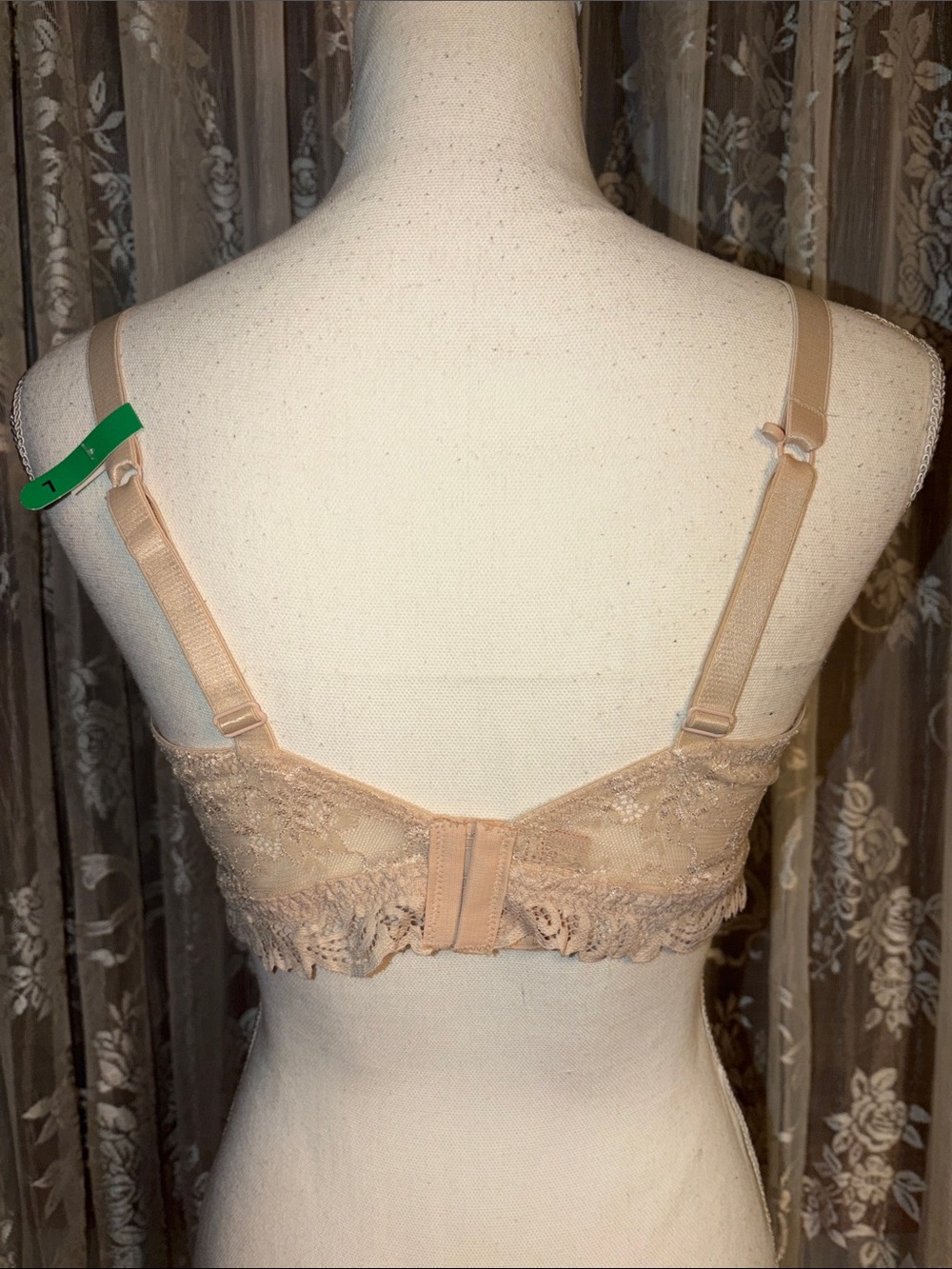 NWT Bali Lace Bralette - Picture 4 of 5